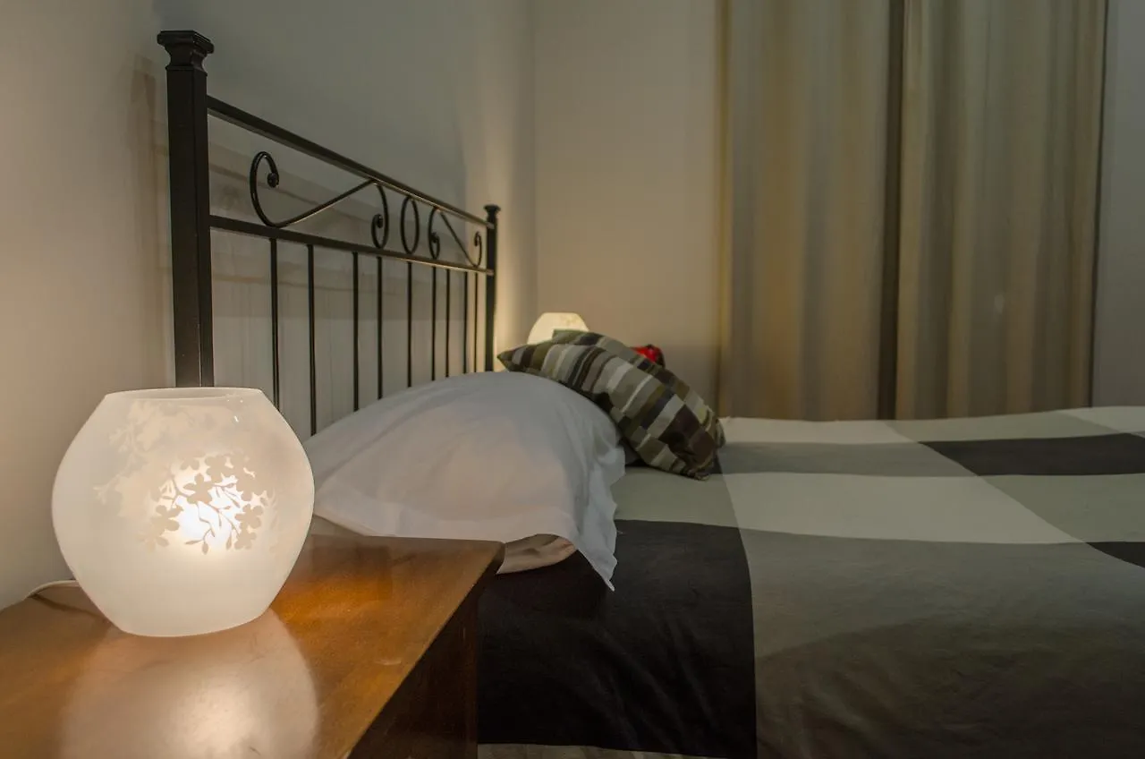 Living Rome Ottaviano B&B Nocleg ze śniadaniem