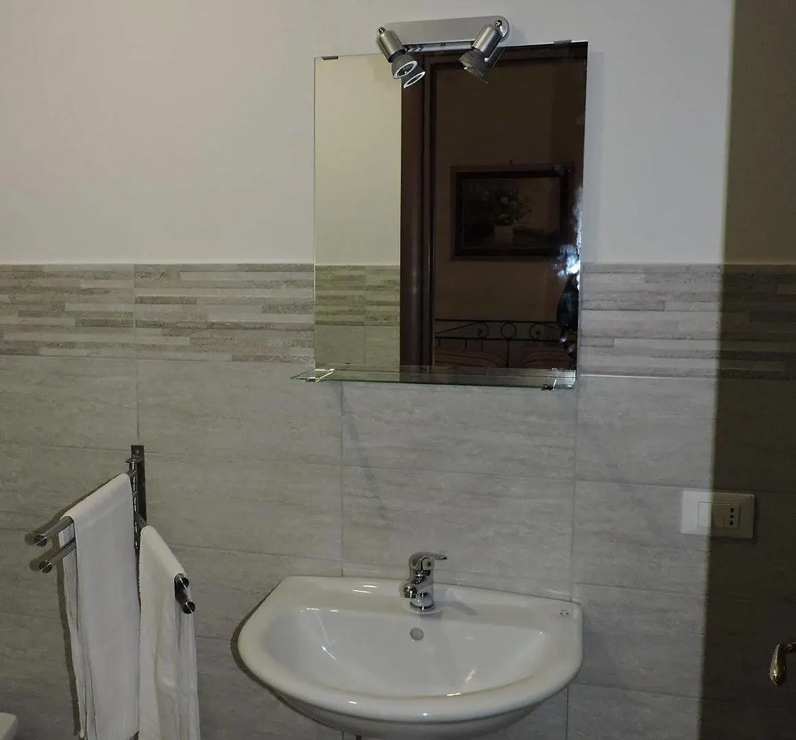 Nocleg ze śniadaniem Living Rome Ottaviano B&B
